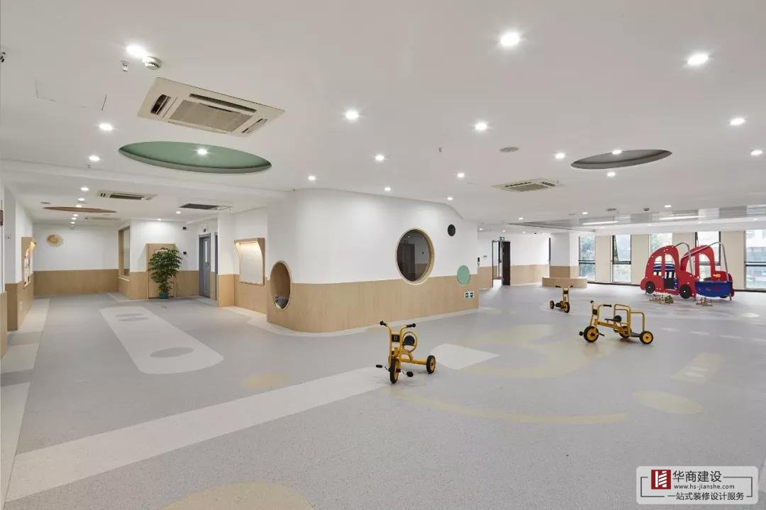 看完這些走心的幼兒園設(shè)計(jì)，感覺(jué)自己過(guò)了一個(gè)假的童年！