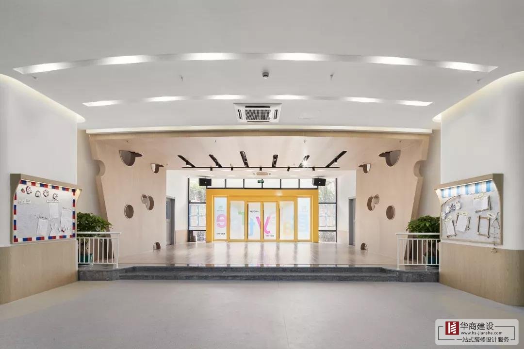 看完這些走心的幼兒園設(shè)計(jì)，感覺(jué)自己過(guò)了一個(gè)假的童年！